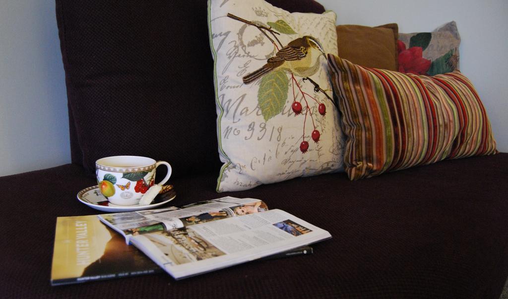 Cutmore Cottages - Meurants Manor Stanhope Gardens Номер фото