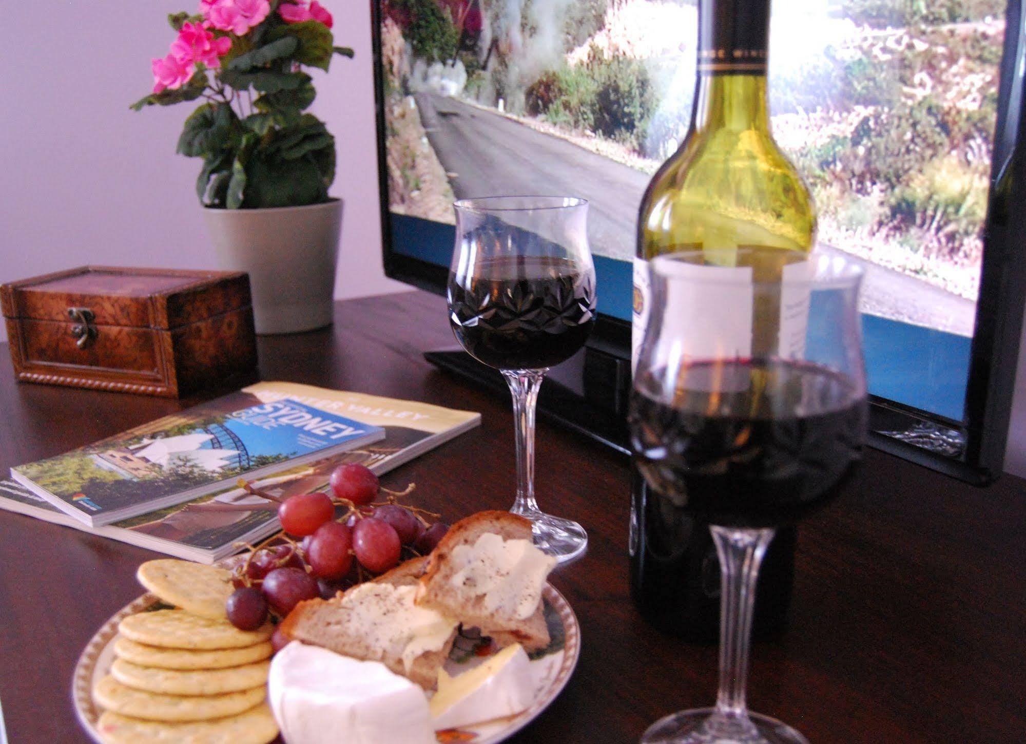 Cutmore Cottages - Meurants Manor Stanhope Gardens Екстер'єр фото