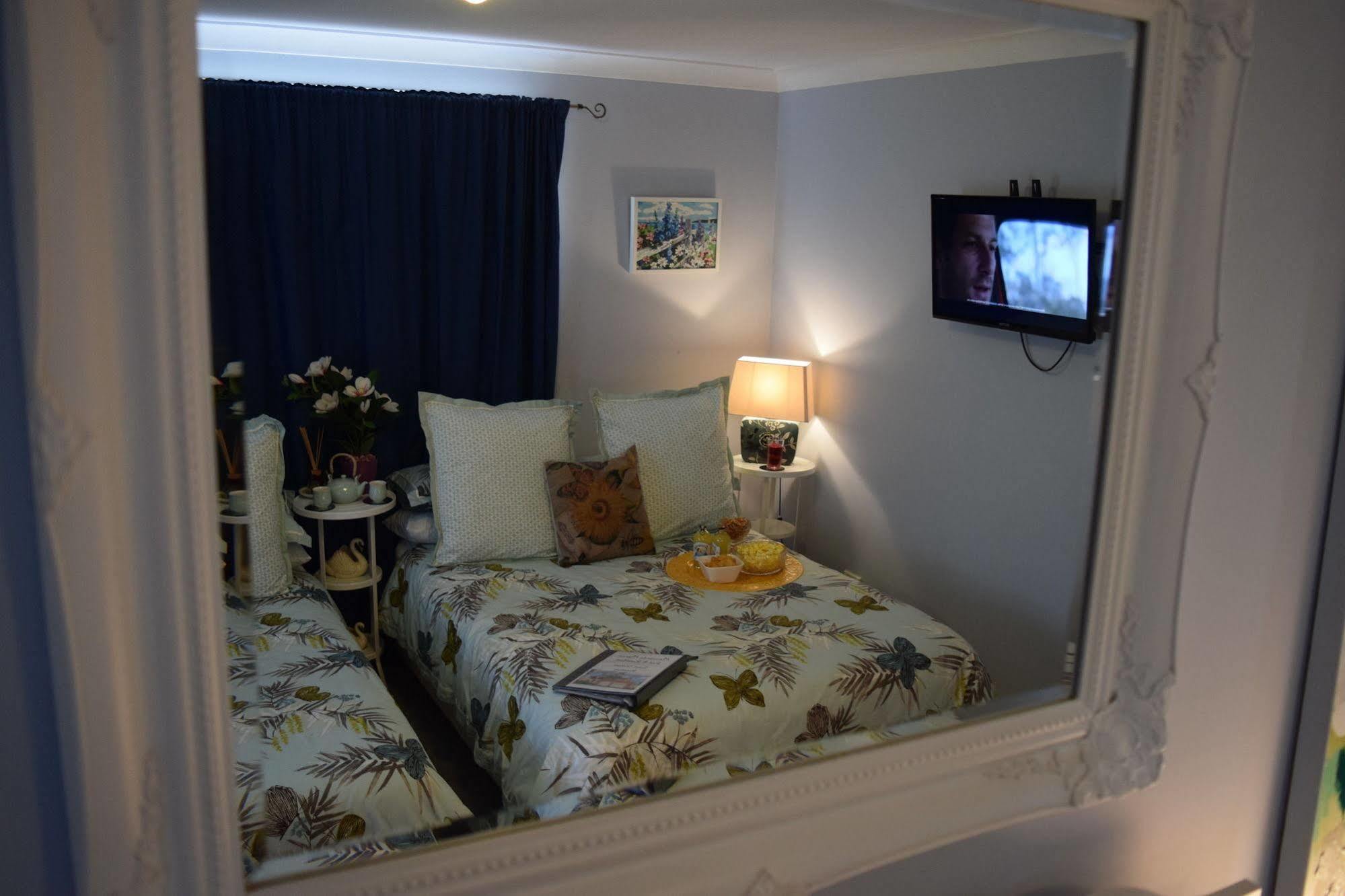 Cutmore Cottages - Meurants Manor Stanhope Gardens Екстер'єр фото