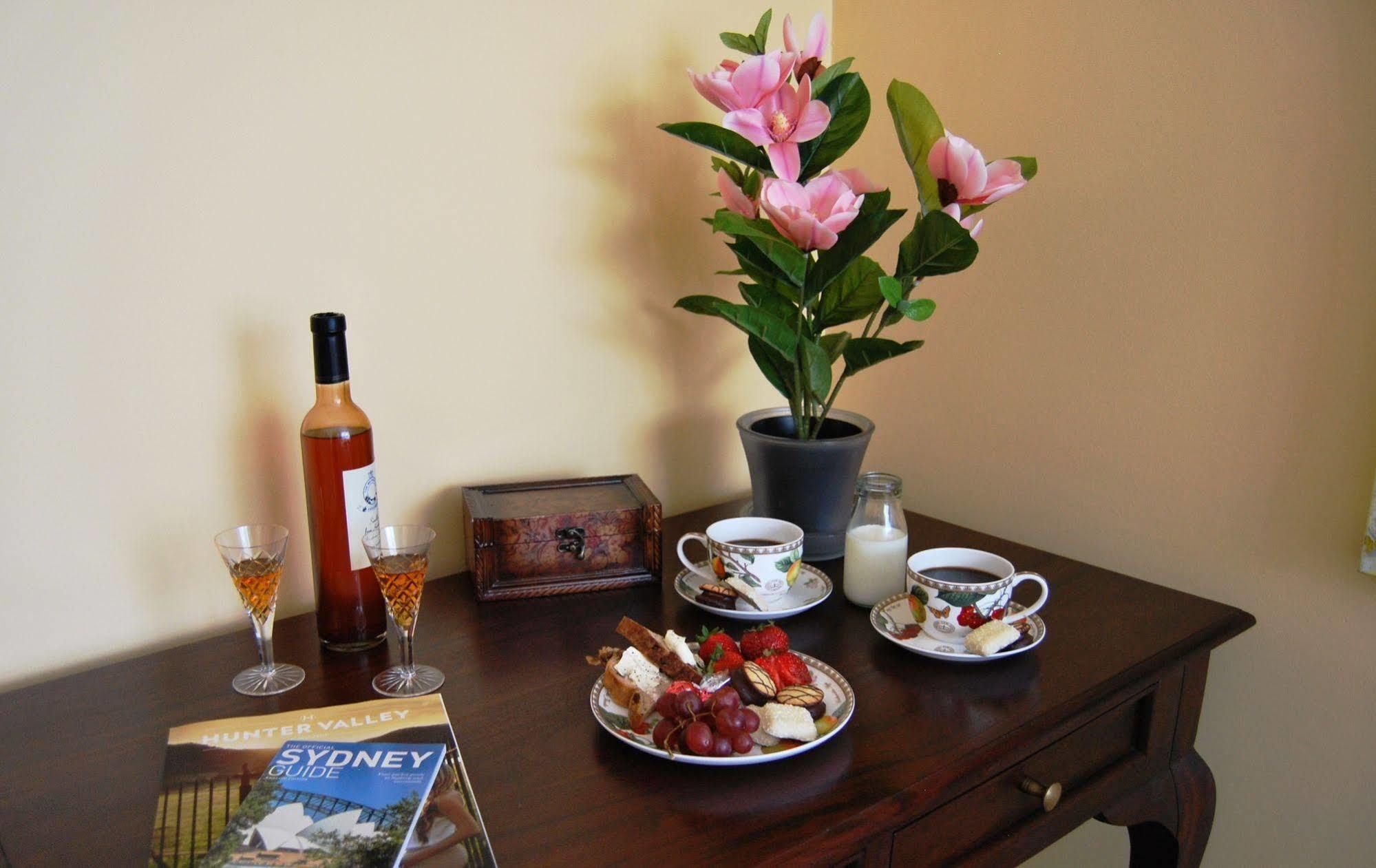 Cutmore Cottages - Meurants Manor Stanhope Gardens Екстер'єр фото